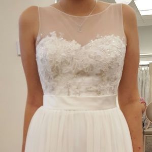 Wedding dress